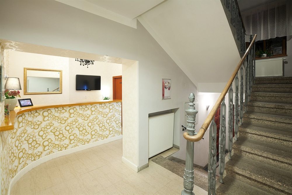 Pytloun Self Check-In Hotel Liberec Exterior photo